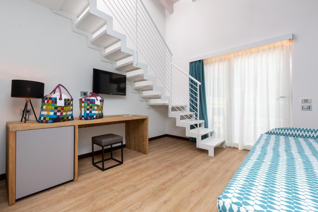 Aktivhotel Santalucia Torbole Sul Garda Luaran gambar