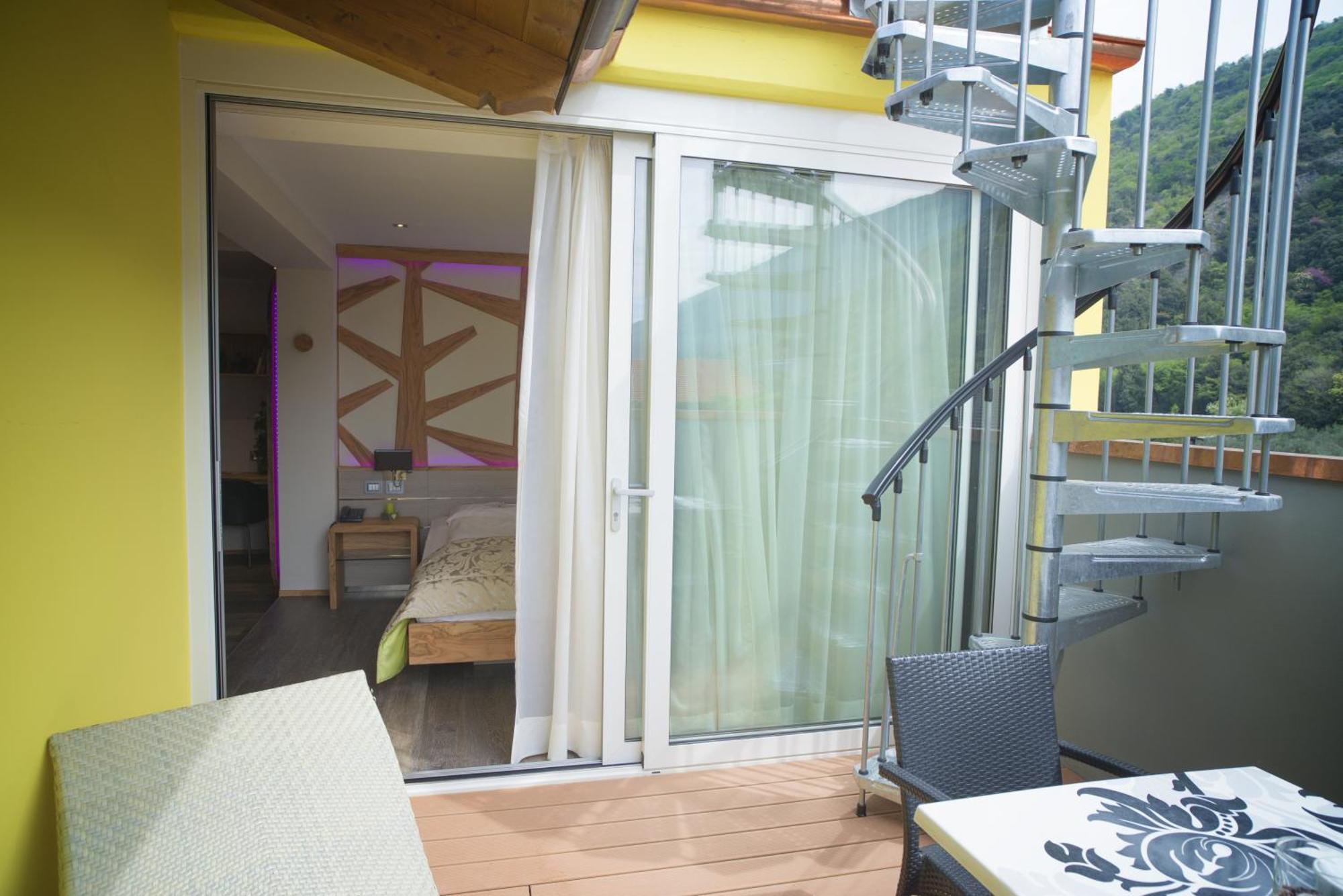 Aktivhotel Santalucia Torbole Sul Garda Bilik gambar